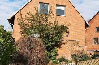 Haus kaufen in 31553 Sachsenhagen, Sachsenhagen - 2 Familien Haus mit Carport und Doppelgarage
