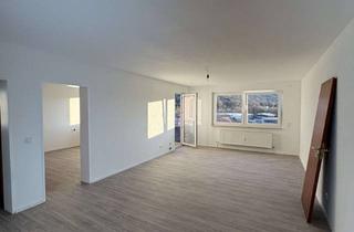 Wohnung kaufen in Wiernsheimer Straße 52, 75417 Mühlacker, Sonnige 2,5-Zimmer Wohnung mit Balkon im 4. OG in Mühlacker