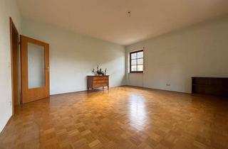 Wohnung kaufen in 68163 Neuostheim, MA-Neuostheim: Begehrte Lage, klassischer Charme, sofort bezugsfrei – Altbauwohnung mit Balkon