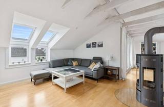 Wohnung kaufen in 30559 Anderten, Einzigartige Maisonette-Wohnung mit Charme, Privatsphäre und sonniger Dachterrasse