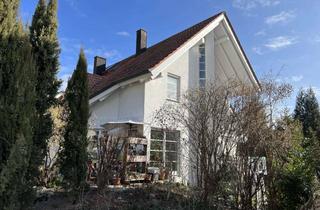 Wohnung kaufen in Thalstr., 78315 Radolfzell, Schöne, helle 3-Zimmer Wohnung in Radolfzell mit Terrasse und Garten