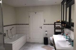 Wohnung mieten in Am Lagerfeld 10, 27476 Cuxhaven, Ansprechende und modernisierte 4-Raum-Wohnung mit gehobener Innenausstattung mit EBK in Cuxhaven