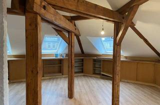 Wohnung mieten in 70372 Bad Cannstatt, Neu renovierte 1,5-Zimmer DG-Wohnung in Stuttgart-Bad Cannstatt