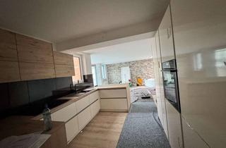 Wohnung mieten in Achalmstraße, 73240 Wendlingen, Charmante, neu renovierte 5,5-Zimmer-Erdgeschosswohnung mit neuer EBK und toller Terrasse