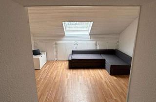 Wohnung mieten in 65824 Schwalbach, Dachgeschoss 2- Zimmerwohnung (Ideal für Pendler)