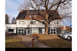 Wohnung mieten in Ortsstrasse, 75365 Calw, Moderne 65 qm EG Wohnung in Calw -Holzbronn mit günstigem PV -Strom