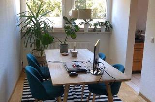 Wohnung mieten in Simmerner Str. 57, 56075 Karthause, Attraktive 2,5-Zimmer-Dachgeschosswohnung EBK in Koblenz