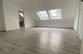 Wohnung mieten in 47475 Kamp-Lintfort, Renovierte 3-Zimmer Dachgeschosswohnung in Kamp-Lintfort