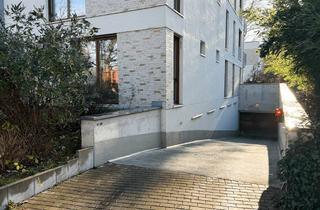 Garagen kaufen in Potsdamer Chaussee 72, 14129 Nikolassee, Behindertengerechter Tiefagaragenstellplatz in Nikolassee