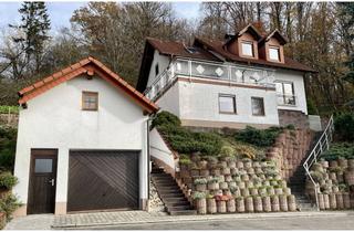 Haus kaufen in 67685 Erzenhausen, Gepflegtes 1-2 Familienhaus mit toller Aussicht