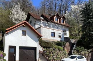 Haus kaufen in 67685 Erzenhausen, Gepflegtes 1-2 Familienhaus mit toller Aussicht