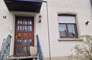 Haus kaufen in 74257 Untereisesheim, Ein Traum für Familien! Stattliches Haus mit perfekter Anbindung in Unteriesesheim