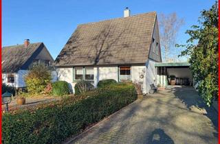 Haus kaufen in 24860 Böklund, Ein gut geschnürtes Immobilienpaket - charmantes Kleinod in Feldrandlage