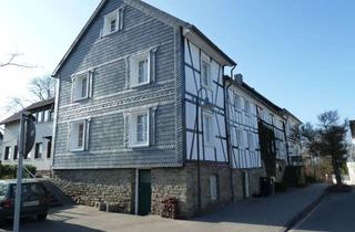 Haus kaufen in Schulstrasse 14, 51588 Nümbrecht, Hübsches Haus im Zentrum von Nümbrecht - Wohnen wo andere Urlaub machen