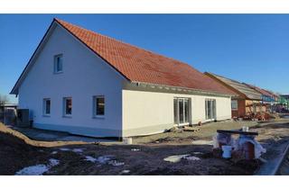 Haus mieten in Schäferwiese 36, 38871 Ilsenburg, Doppelhaushälfte mit 4 Zimmern in der Schäferwiese in Ilsenburg.