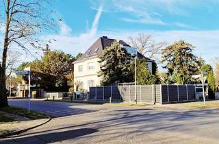 Immobilie mieten in Akazienallee 15, 12623 Mahlsdorf, Exklusive Wohnung mit 5 Zimmern & 2 Bädern + EBK + Wintergarten + Terrasse + Garten + Stellplatz!
