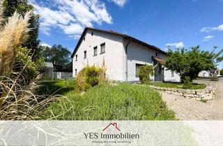 Haus kaufen in 91799 Langenaltheim, Zuhause für Familien – Zweifamilienhaus mit Garten, PV-Anlage & Platz für mehrere Generationen