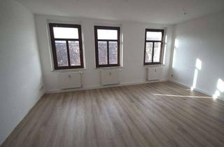 Wohnung mieten in Neue Sorge 45, 04600 Altenburg, 2-Zimmer-Wohnung mit BALKON, große Küche, Badewanne - frisch renoviert