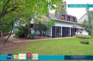 Einfamilienhaus kaufen in 54329 Konz, Konz: Freistehendes Einfamilienhaus mit schönem garten und drei Garagen in zentraler Lage