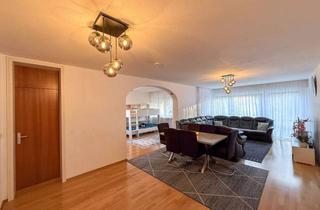 Wohnung kaufen in 73033 Göppingen, Vermietete Kapitalanlage Wohnung mit 5,7 % Bruttomietrendite in gepflegtem MFH