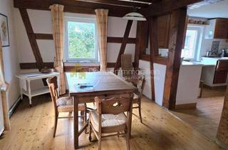 Wohnung kaufen in Sulzbacherstraße, 74426 Bühlerzell, Charmante Wohnung mit Garten und vielseitigem Scheunengebäude