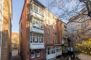 Wohnung kaufen in 70197 West, S-West - 3-Zimmer-Wohnung in denkmalgeschütztem Altbau