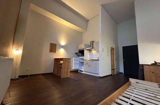 Wohnung kaufen in Jäckstraße 11, 96052 Bamberg, Historisches Flair trifft modernen Komfort – Ihr 1-Raum-Apartment in der Alten Schlosserei