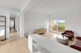 Wohnung mieten in 10781 Schöneberg, Stilvolle 2-Zi.-DG-Wohnung mit 2 Balkonen in Berlin-Schöneberg