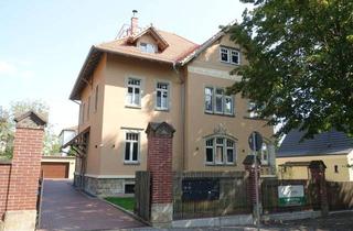 Wohnung mieten in 01445 Radebeul, Gemütliche 2-Zi.-Dachgeschosswohnung mit Balkon in Radebeul-Oberlößnitz