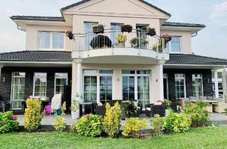 Villa kaufen in Am Hermannsberg 13, 64521 Groß-Gerau, Repräsentative Luxus-Stadtvilla mit Wellnessoase in Groß-Gerau