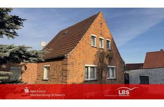 Haus kaufen in 19399 Goldberg, Solides Haus zur Selbstverwirklichung