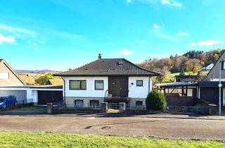 Haus kaufen in 75210 Keltern, FREISTEHENDES FAMILIENHAUS MIT WINTERGARTEN, VERGLASTEM BALKON, CARPORT u. DOPPELGARAGE...