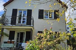 Einfamilienhaus kaufen in 99094 Hochheim, Beste Wohnlage in Erfurt- Hochheim: Freistehendes Einfamilienhaus im Burgenviertel