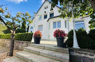 Villa kaufen in 38442 Fallersleben, Einzigartige Stadtvilla mit großem Garten und Baugrundstück in Fallersleben