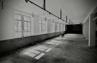 Haus mieten in Emil-Kömmerling-Straße 11, 66954 Pirmasens, Gewerbelager in Bahnhofsnähe