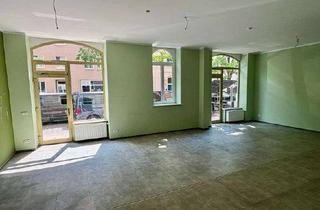 Geschäftslokal mieten in Tal, 80339 Schwanthalerhöhe, Helle, einladende Ladenfläche mit auffälliger Glasfront - Schwantalerhöhe / Westendstraße