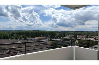 Wohnung kaufen in 89250 Senden, BEZUGSFREIE UND GROSSZÜGIGE 4-ZIMMERWOHNUNG MIT TOLLEM AUSBLICK UND BALKON IN ZENTRALER LAGE