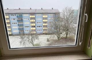 Wohnung kaufen in 97424 Schweinfurt, Schweinfurt - Vermietete 3 Zimmer Wohnung im Ortsteil Bergl - top Infrastruktur