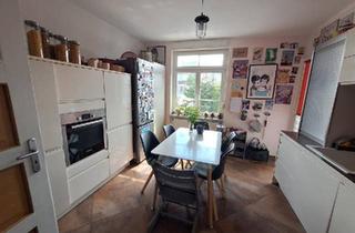 Wohnung kaufen in 78224 Singen, Singen (Hohentwiel) - Provisionsfreie 4-Zimmer Wohnung Singen