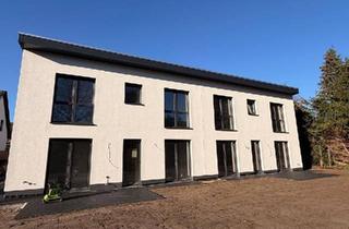 Doppelhaushälfte kaufen in 31275 Lehrte, Lehrte - Doppelhaushälfte