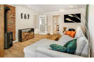 Haus kaufen in 15518 Briesen, Briesen - Stilvoll wohnen im Grünen - kernsanierte DHH mit EBK und großem Grundstück in Neu Madlitz