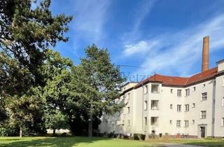 Wohnung kaufen in Glienicker Weg 110, 12489 Adlershof, Renovierte 2-Zimmer-Wohnung mit Balkon in Top-Lage von Adlershof – sofort bezugsfrei