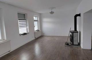 Wohnung mieten in Mengshofstr. 33, 47805 Dießem/Lehmheide, Renovierte Maisonette-Wohnung für Altbaufans auf der Mengshofstr., Krefeld