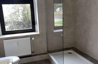 Wohnung mieten in Wilhelm Hellge Straße 128, 39218 Schönebeck, 2 Raum - Wohnung mit Terrasse