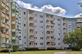 Wohnung mieten in Theodor-Heuss-Straße, 18146 Dierkow-Neu, Schöne 3-Raum-Wohnung in Rostock - Dierkow