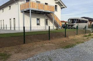 Wohnung mieten in Robinien­ring 16, 94369 Rain, Ergeschosswohnung mit Garten oder Dachgeschosswohnung mit großem Balkon und eigenem Zugang