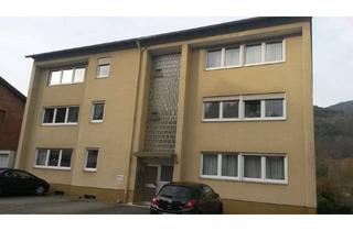 Wohnung mieten in Altenstraße 48, 76855 Annweiler, Ruhiges Wohnen mit Blick auf grüne Umgebung