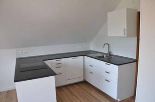 Wohnung mieten in Breslauer Str. 40, 31582 Nienburg, Sanierte Dachgeschoss-Wohnung mit schicker Einbauküche