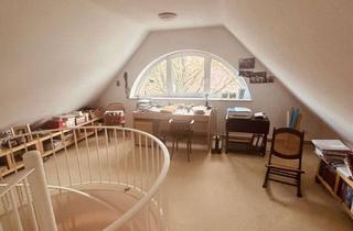 Wohnung mieten in Alter Postweg 23a, 23627 Groß Grönau, Maisonettewohnung im 1. OG mit Loggia in Groß Grönau