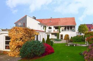 Doppelhaushälfte kaufen in 31558 Hagenburg, Gemütliche Doppelhaushälfte mit viel Potenzial und park ähnlich angelegtem Garten in Hagenburg!